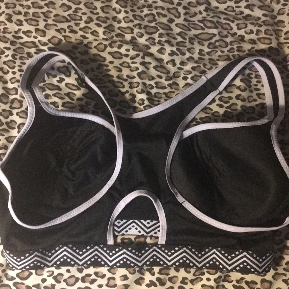Bra - Picture 2 of 2